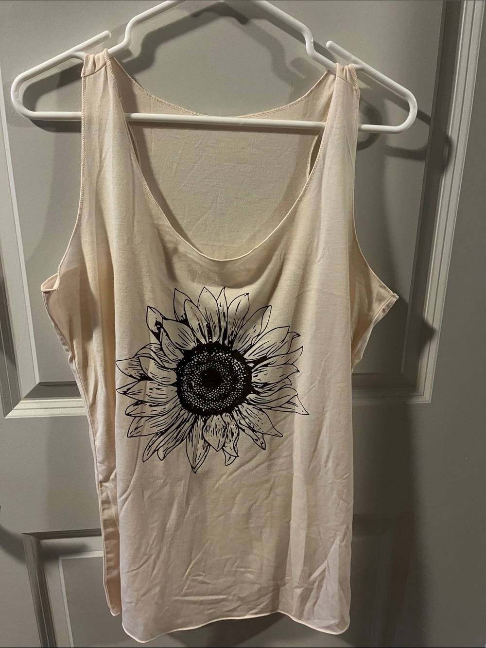 Women's Cream Sunflower Graphic Tank Top